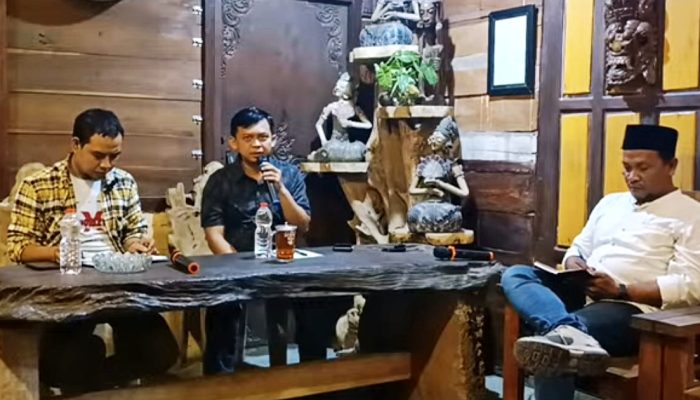 Pastikan Bansos Tepat Sasaran, Pemkab Bojonegoro Labeli Rumah Keluarga Miskin