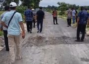 Baru Sebulan Selesai, Proyek Jalan BKKD Rp1,8 Miliar di Desa Ngampal Rusak Parah