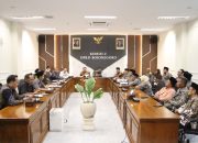 Ironi SiLPA Triliunan di Bojonegoro: Guru Swasta Menjerit, Ketua DPRD Tegur Keras Dinas Pendidikan