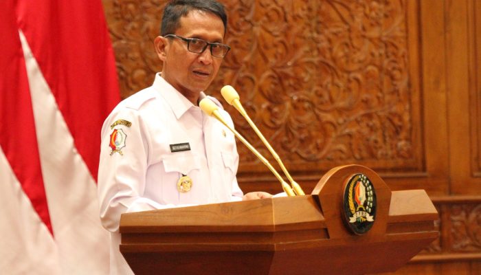 Realisasi Pendapatan Daerah Bojonegoro 2025 Lampaui Target, Bupati Wahono Sampaikan LKPJ ke DPRD