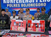 Polres Bojonegoro Gulung Jaringan Narkoba, 13 Tersangka dan Ratusan Gram Barang Bukti Diamankan