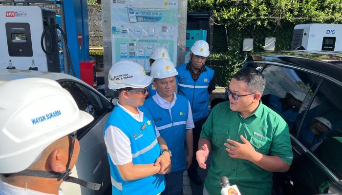 Sambut Mudik Idul Fitri 1447 H, PLN Siagakan 439 SPKLU di Jalur Jatim-Bali demi Keamanan & Kenyamanan Pemudik