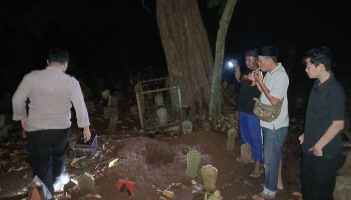 Geger! Makam Perempuan di Dander Bojonegoro Dibongkar OTK pada Dini Hari