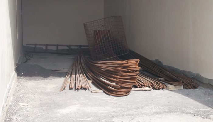 Dugaan Penggelapan Besi Proyek Jembatan Bogangin Mencuat, Material Ditemukan di Rumah Pengusaha