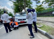 Nekat Parkir di Bahu Jalan RSUD Dr. R. Sosodoro, Satu Unit Mobil Desa Disegel Dishub