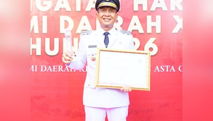 Bojonegoro Masuk 15 Kabupaten Terbaik Nasional, Sabet Penghargaan Status Kinerja Tinggi 2025