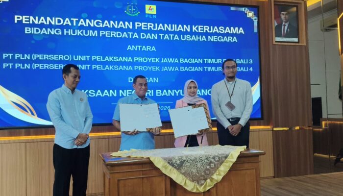 Perkuat Sinergisitas Aspek Legalitas, PLN Gandeng Kejari Banyuwangi Kawal Pembangunan Infrastruktur Kelistrikan Jatim-Bali