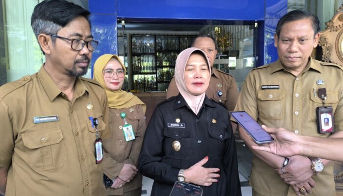 Pastikan Bantuan Pendidikan Tepat Sasaran, Wabup Nurul Azizah Pantau Langsung Penyaluran PIP di SMA 3 Bojonegoro