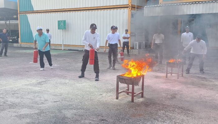 PT Haleyora Powerindo Gelar Refreshment Penanganan Kebakaran Tingkatkan Kedisiplinan dan Respons Cepat Personel Satpam