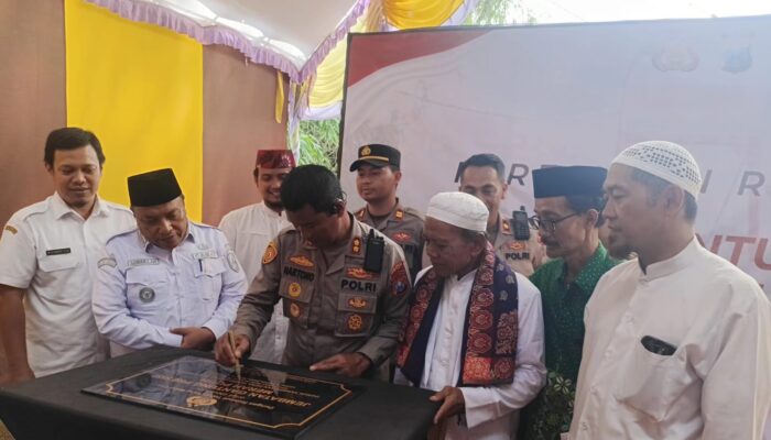 Soroti Renovasi Jembatan Gantung oleh Polres Sampang, MCS Ingatkan Transparansi Anggaran dan Tupoksi