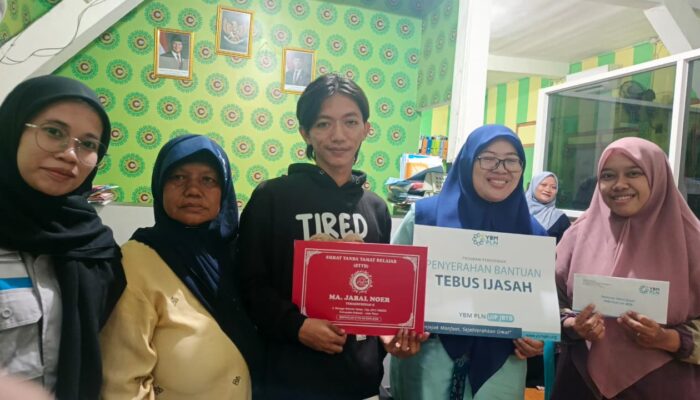 YBM PLN UIP JBTB Tebus Ijazah Ringankan Tunggakan Pendidikan, Alumni Kini Bisa Lamar Kerja