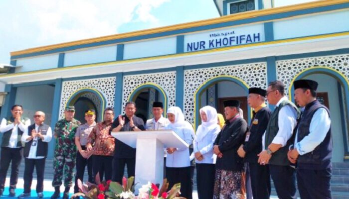 Sinergi Pemprov Jatim dan Pemkab Bojonegoro Salurkan BLT DBHCHT Rp10,3 Miliar untuk Buruh Rokok