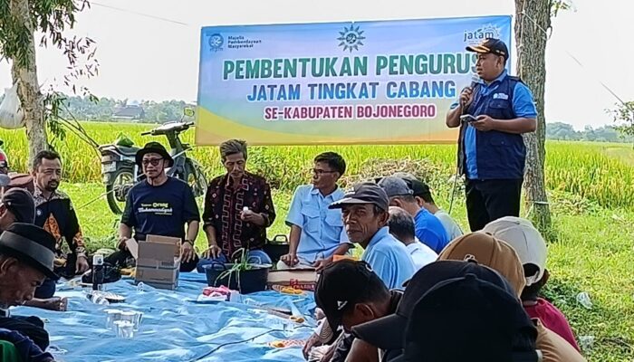 Hadiri Pelantikan Jatam di Sawah, Anggota DPRD Ahmad Suyono Minta Pemerintah Hadir di Tengah Petani