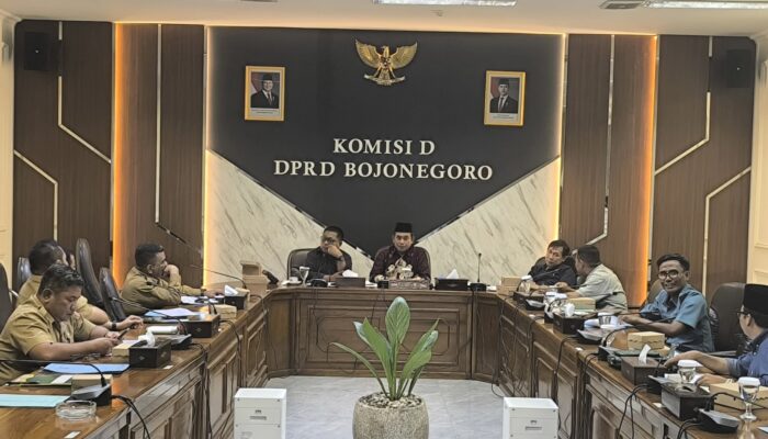 Rapat Kerja Komisi D: Soroti Transparansi Laporan Proyek dan Akselerasi Pembangunan di Bojonegoro