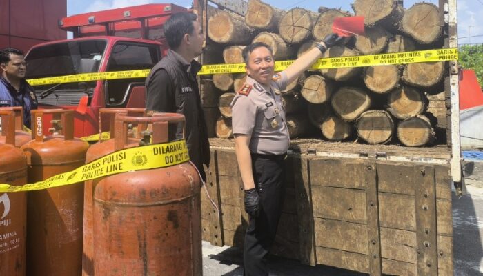 Polres Bojonegoro Bekuk Pelaku Illegal Logging di Kawasan Hutan Bubulan