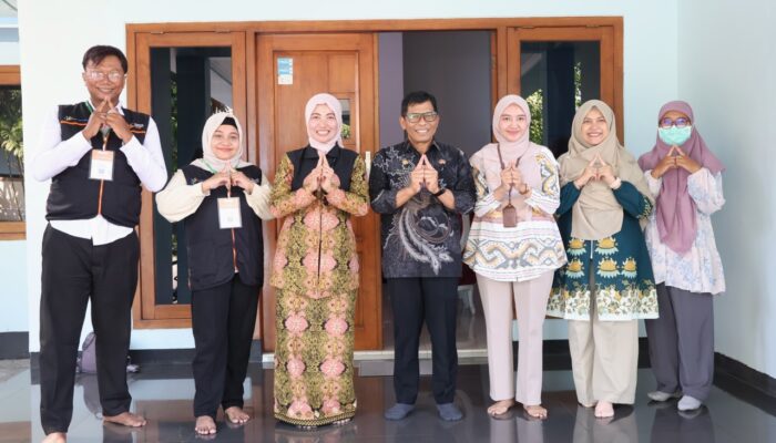 Terima Petugas BPS di Rumah Dinas, Sekda Bojonegoro Ajak Masyarakat Berikan Data Valid pada Sensus Ekonomi 2026