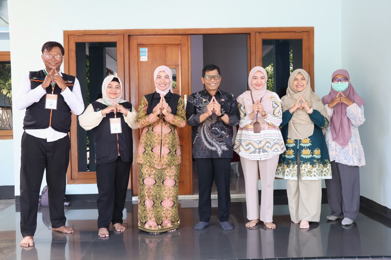 1000336014 copy 1280x853