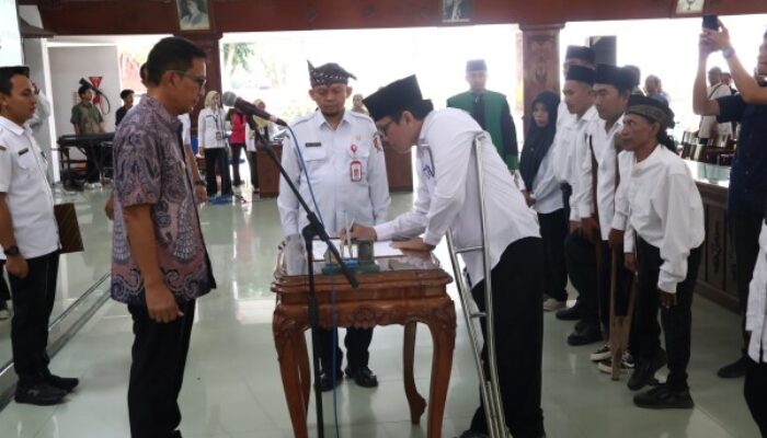 Pelantikan Pengurus PPDI 2026-2031, Bupati Setyo Wahono Siapkan Beasiswa Khusus Putra-Putri Disabilitas
