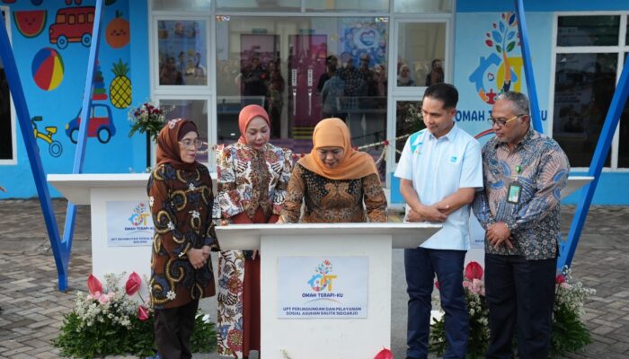 Semangat Hari Lahir Pancasila PLN UIP JBTB dan PLN Grup Jawa Timur Berikan Bantuan ‘Omah Terapiku’ Diresmikan Langsung oleh Gubernur Jawa Timur
