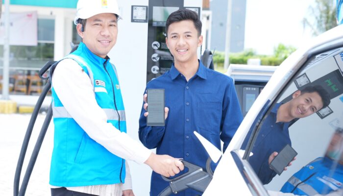 Semangat Hari Lahir Pancasila, Pegawai PLN UIP JBTB Wujudkan Kepedulian Lingkungan Melalui Gerakan Energy Clean Day”