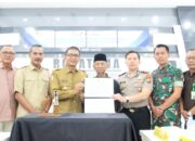 ​Kawal Pengesahan Warga Baru PSHT, Anggota DPRD Bojonegoro Sudiyono Pantau Titik Pengamanan