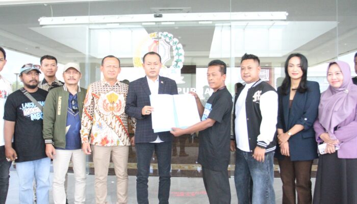 Terima Audiensi Relawan MBG, Ketua DPRD Bojonegoro Dukung Program Makan Bergizi Gratis Tetap Berlanjut