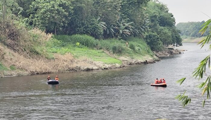 Warga Ngraho Diduga Tenggelam Saat Mencari Ikan di Bengawan Solo, Tim SAR Masih Lakukan Pencarian