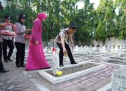 Sambut Hari Bhayangkara ke-80, Polres Bojonegoro Gelar Ziarah Serentak di Tiga Makam Pahlawan
