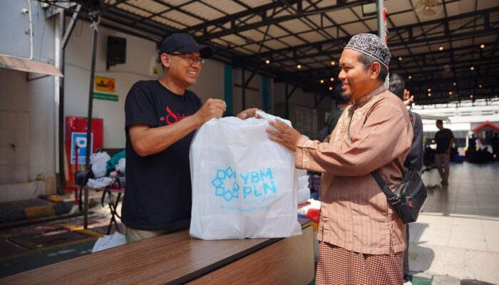 PLN Tebar Semangat Berbagi Idul Adha, Salurkan Lebih dari 2.000 Hewan Kurban ke Seluruh Indonesia