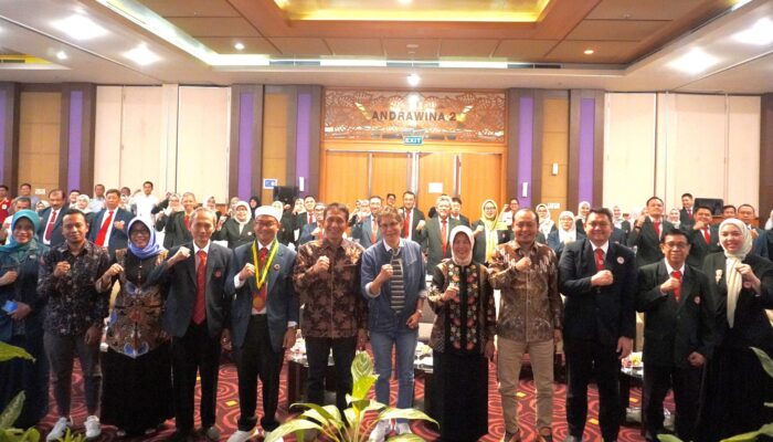 Resmi Dilantik, Pengurus Baru IDI Bojonegoro Komitmen Perkuat Tiga Pilar Profesionalisme Dokter