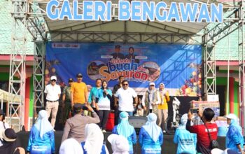 Wabup Nurul Azizah Resmi Buka Festival Wisata Buah dan Sayuran di Galeri Bengawan Trucuk
