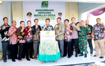 Dialog dengan Petani Muda, Bupati Bojonegoro Siapkan Solusi Permodalan Lewat BPR dan BUMD Pangan