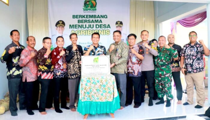 Dialog dengan Petani Muda, Bupati Bojonegoro Siapkan Solusi Permodalan Lewat BPR dan BUMD Pangan