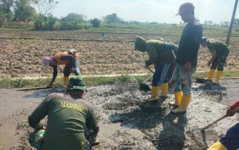 Satgas TMMD 129 Bojonegoro Kebut Sasaran Fisik Jalan Beton Dusun Mundu