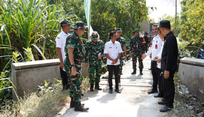 Satu Langkah Membangun Negeri, Intip Potret Kolaborasi Lintas Sektor di TMMD 129 Bojonegoro