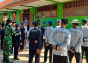 Suntikan Disiplin di Lapangan Sekolah, Aksi Humanis Prajurit TMMD 129 Menginspirasi Pelajar
