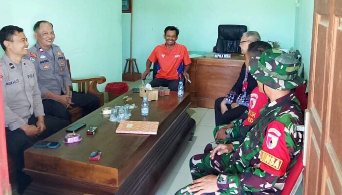 Runtuhkan Sekat: Silaturahmi Hangat Satgas TMMD 129 Bojonegoro Sukses Bangun Kedekatan Dengan Masyarakat