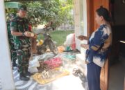 Dukung Ekonomi Lokal, Dansatgas TMMD 129 Bojonegoro Sambangi Usaha Gethuk Desa Kesongo