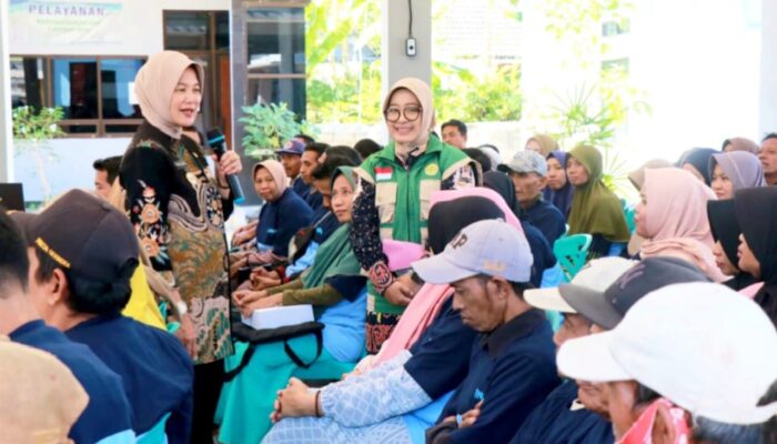 Buka Bimtek Gayatri di Pendopo Trucuk, Wabup Nurul Azizah Tegaskan Komitmen Penanganan Kemiskinan