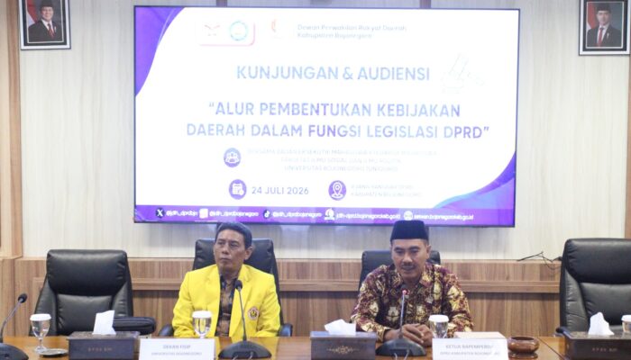 Edukasi Politik dan Literasi Hukum, Bapemperda DPRD Bojonegoro Buka Ruang Diskusi Bersama BEM FISIP Unigoro
