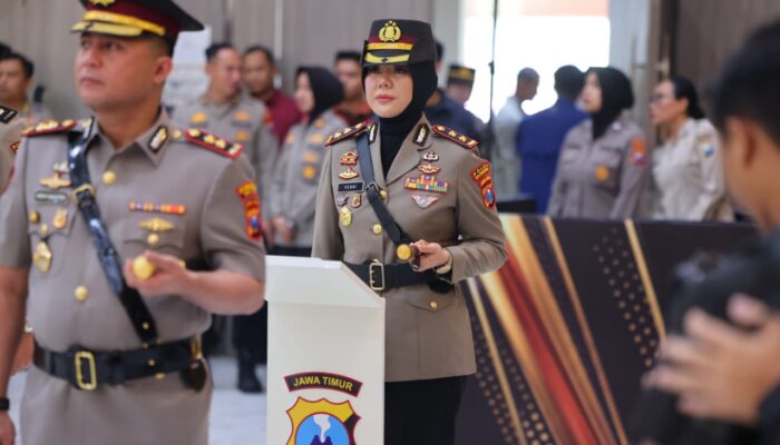 Resmi Jabat Kapolres, AKBP Yenni Diarty Jadi Polwan Pertama Pimpin Polres Bojonegoro