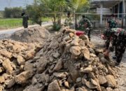 TMMD 129 Bojonegoro: Satgas dan Warga Kompak Rehab Rumah Mbah Kardo