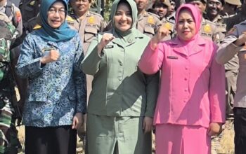 Persit KCK Cabang XXVIII Kodim 0813 Bojonegoro Komitmen Sukseskan Rangkaian TMMD ke-129