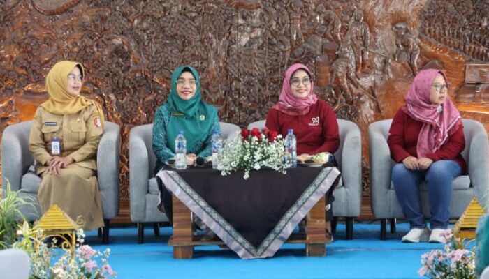 Tekan Stunting, Pemkab Bojonegoro dan FKH Unair Edukasi Konsumsi Protein Hewani