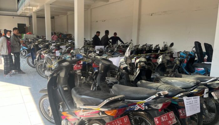 Gelar Lelang Kendaraan Dinas, Pemkab Bojonegoro Gandeng KPKNL Madiun