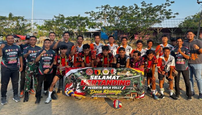 Smash Hangat Turnamen Voli TMMD 129 Bojonegoro Rajut Kebersamaan Warga Kesongo