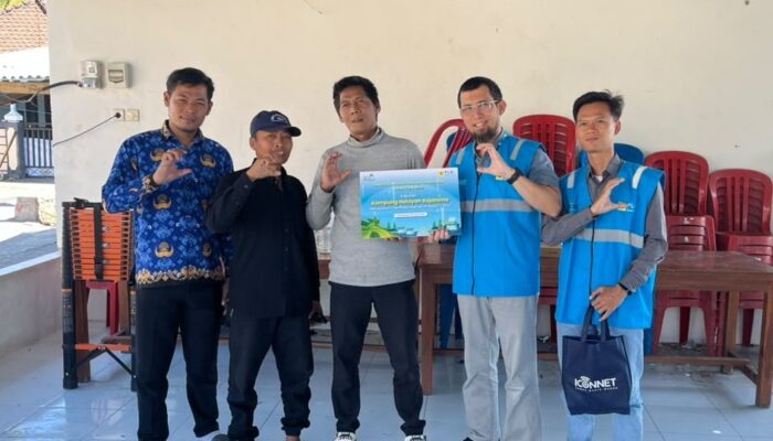 PLN Icon Plus Dukung Digitalisasi Kampung Nelayan melalui Internet Gratis di Desa Nelayan Rajatama