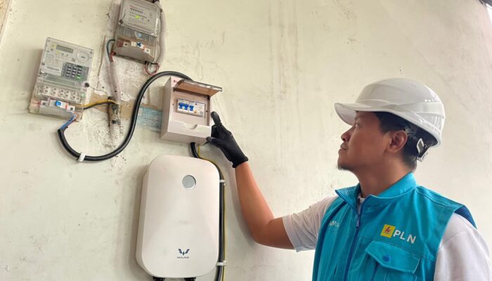 Sambut HUT ke-81 RI, Adopsi Kendaraan Listrik Tumbuh, 21.865 Pelanggan Baru Gunakan Home Charging Services PLN pada Semester I 2026