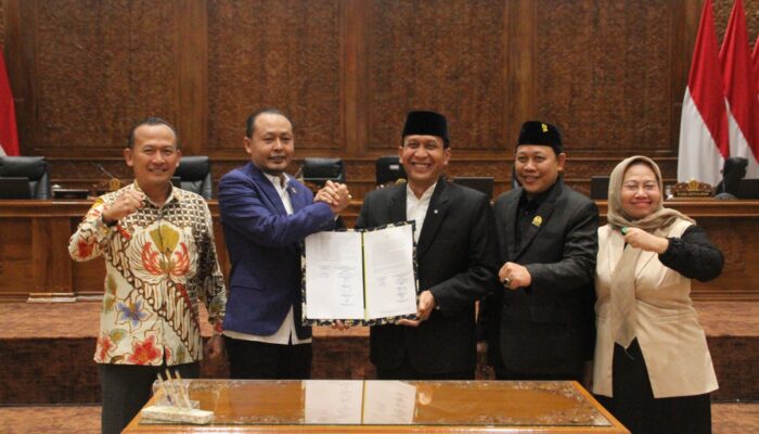 Rapat Paripurna DPRD Bojonegoro Setujui Perubahan KUA-PPAS 2026, Total APBD Capai Rp6,46 Triliun