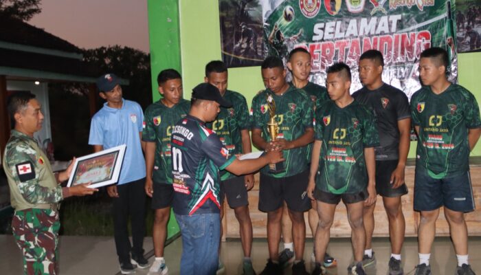 Lewat Smash Kebersamaan: TMMD 129 Bojonegoro Pererat Kemunggalan TNI-Mahasiswa dan Warga Kesongo